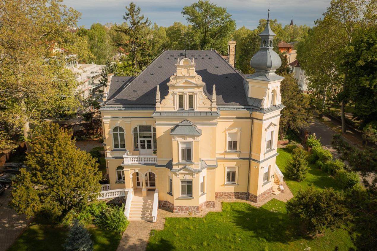 Avilla Thanhoffer Siófok Exteriér fotografie